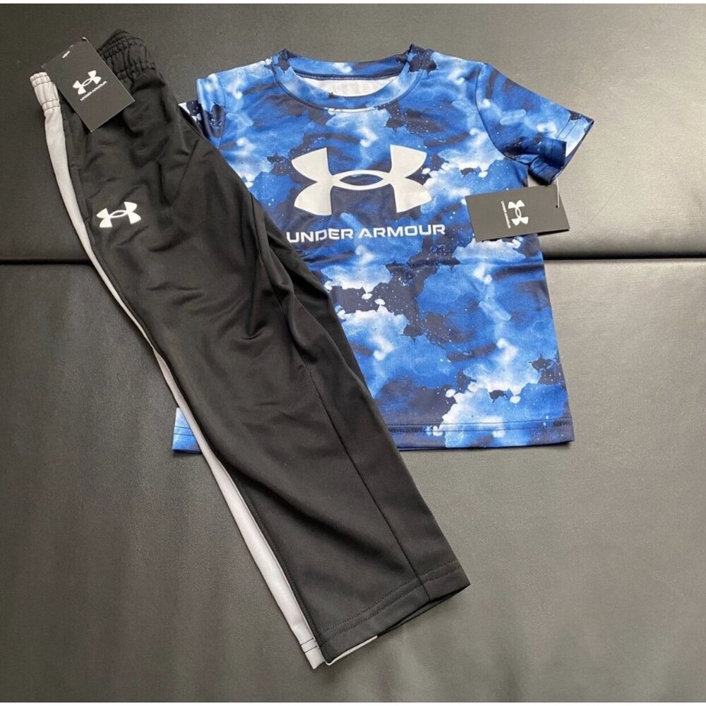 NWT Under Armour Track Pants & Tee Set Boys Size 4